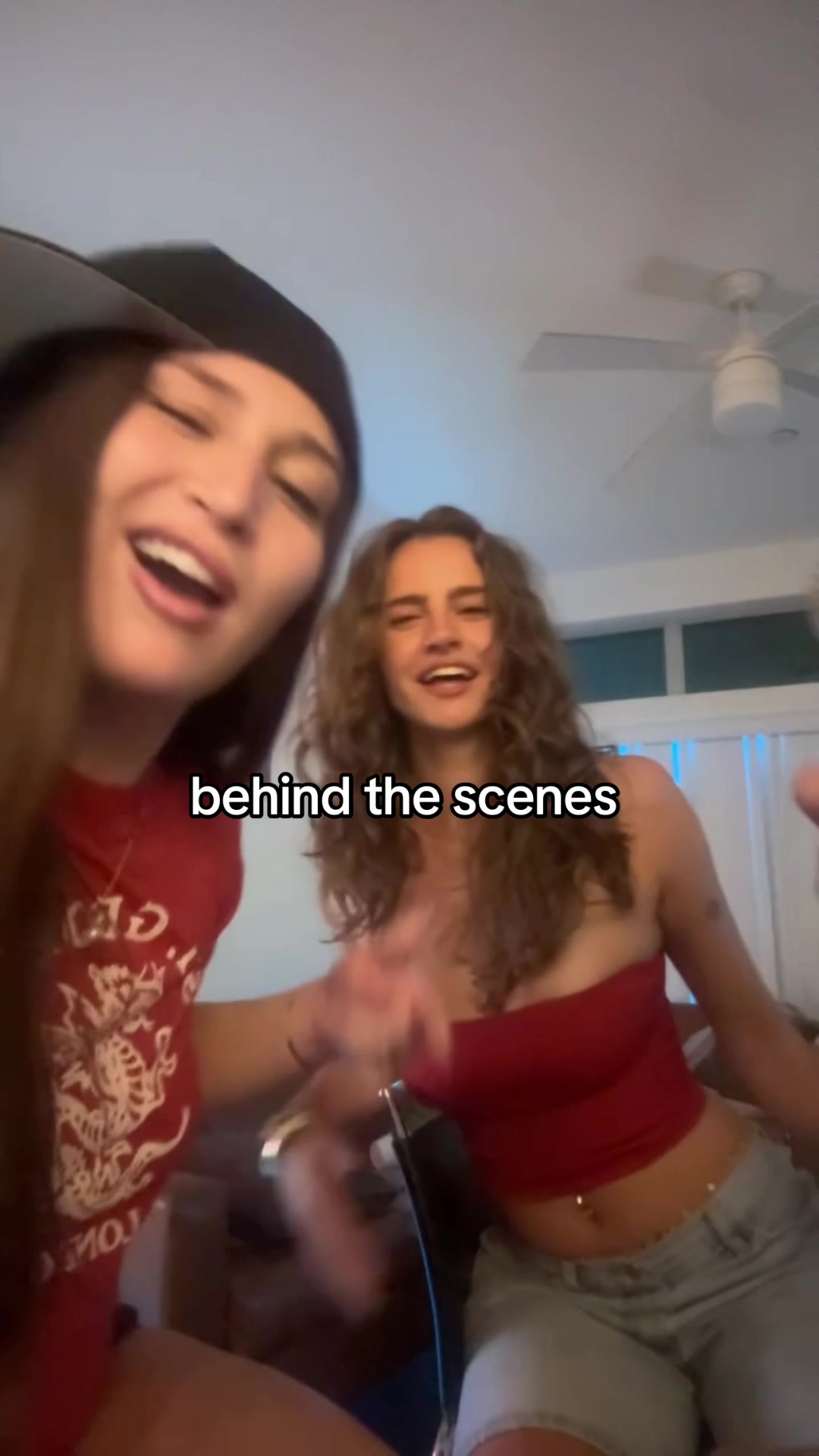 @whatdahellyamber
