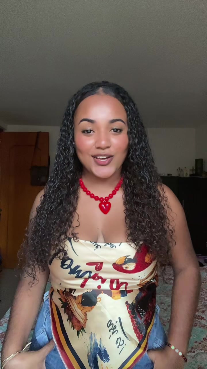 @Yuliana