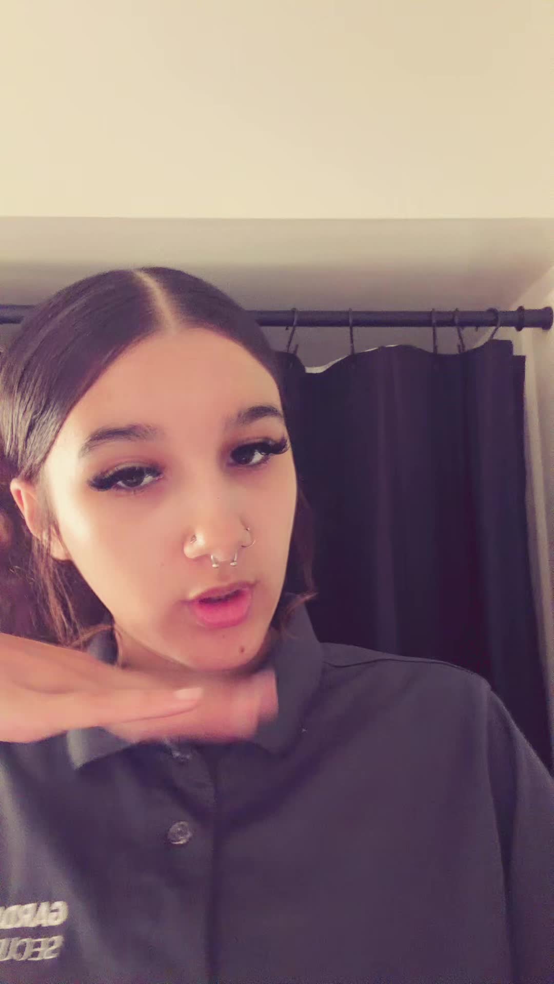 @👩🏽&zwj;❤️&zwj;💋&zwj;👨🏽