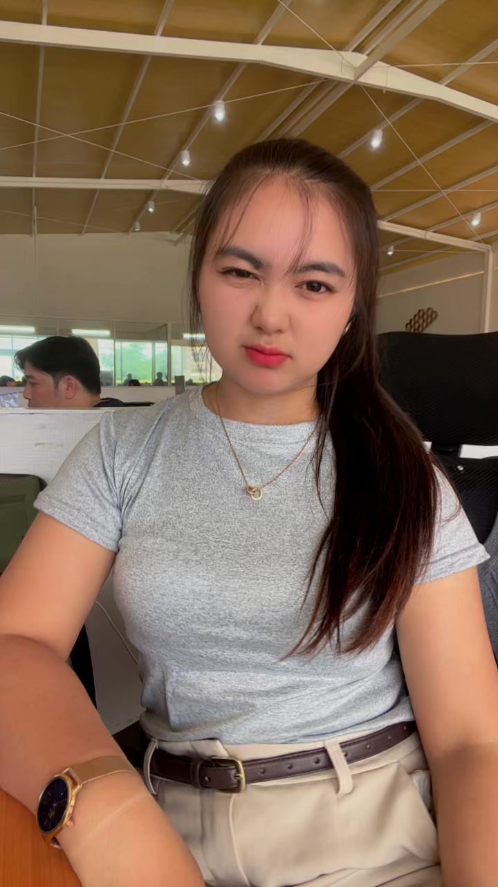 @พลอยไง🇹🇭🇲🇲(6.6M)