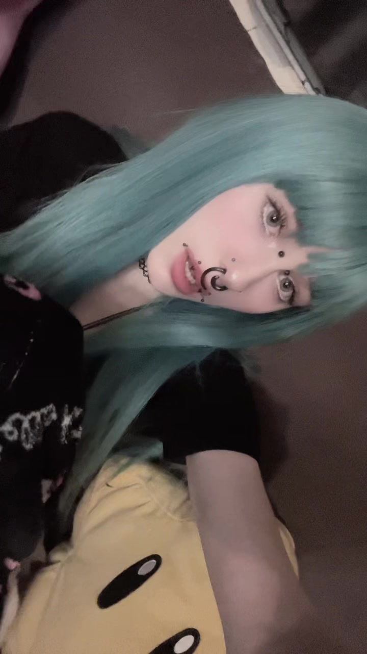 @deadgothlia