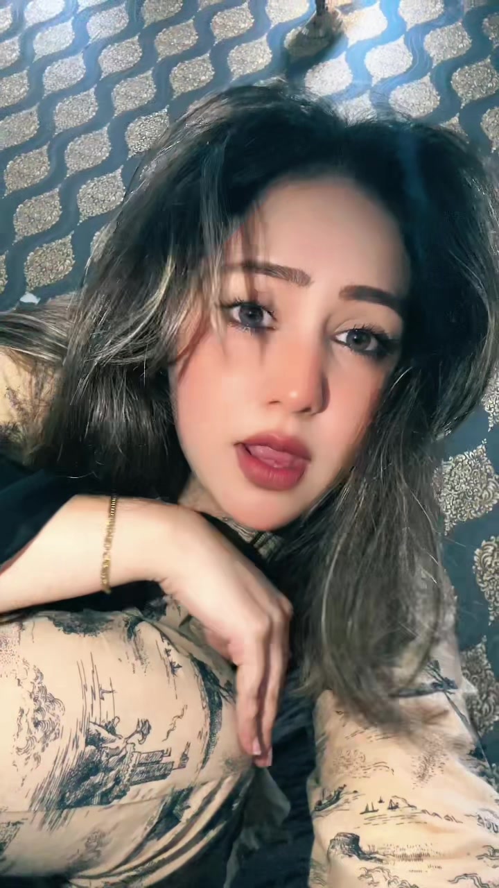 @ChawLa🥀
