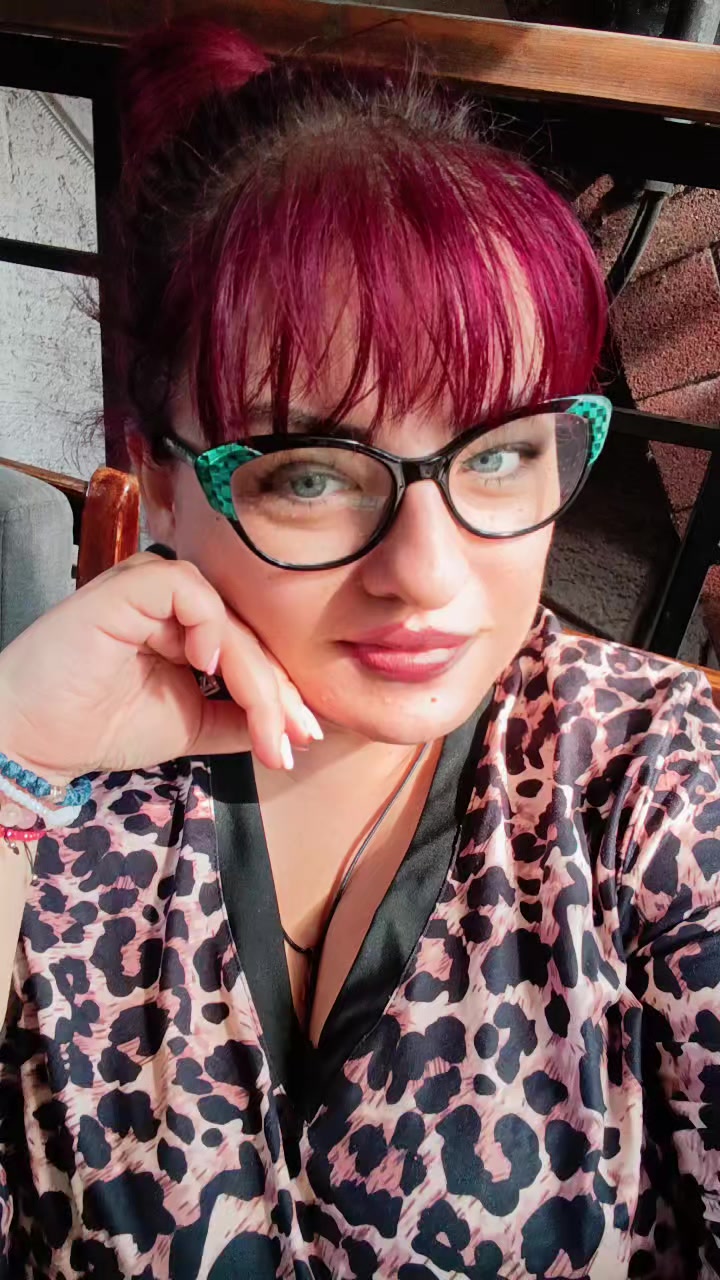 @Alisa u zemlji čuda
