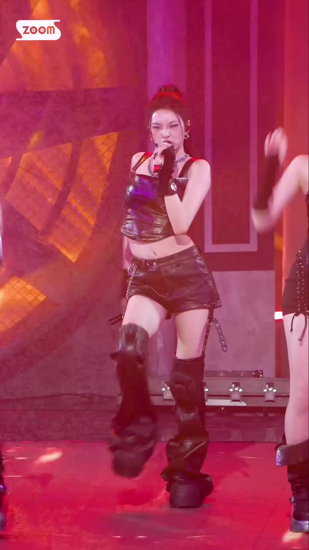@Moomoo_Reveluv_Engene_