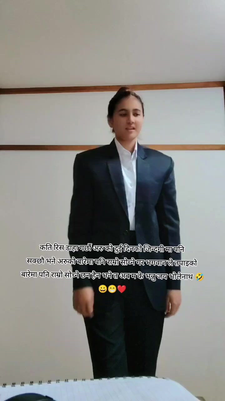 @JANU❤️💫
