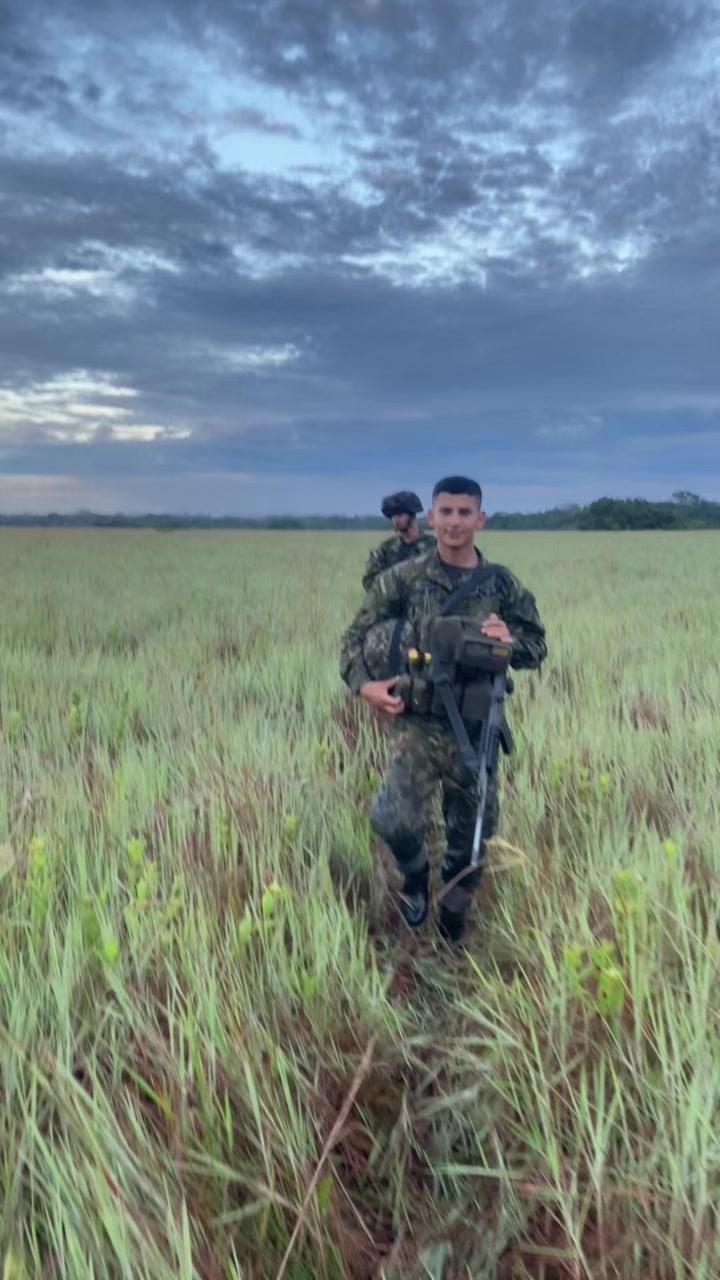 @ALEJANDRO TOBON_🦅