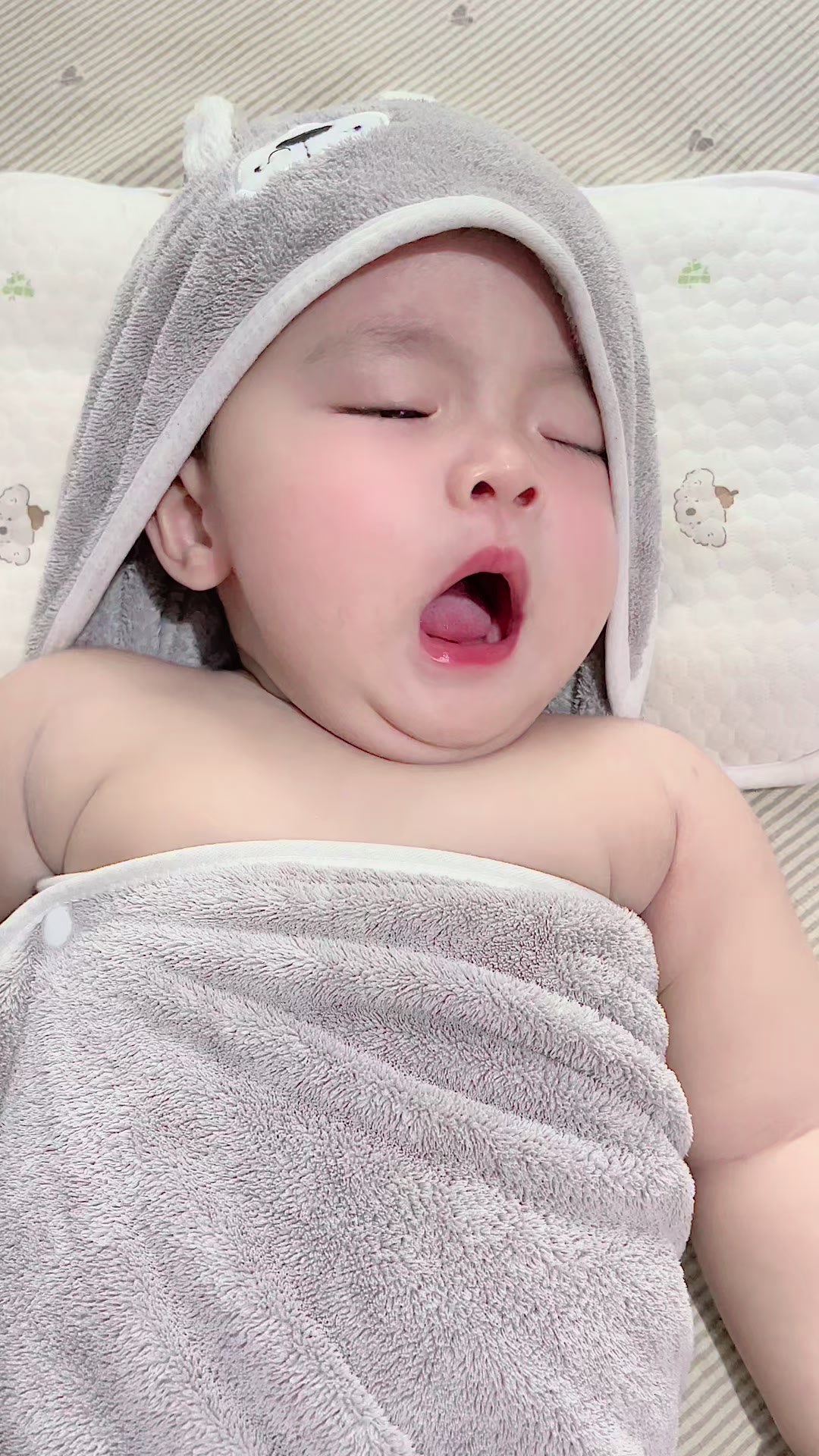 @Tũn iu ơi ❤️