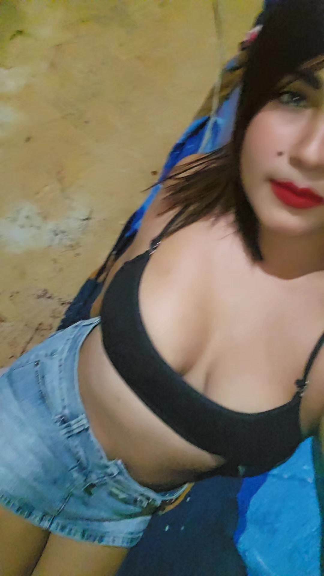 @Mercedes Janneth Huacon Pluas