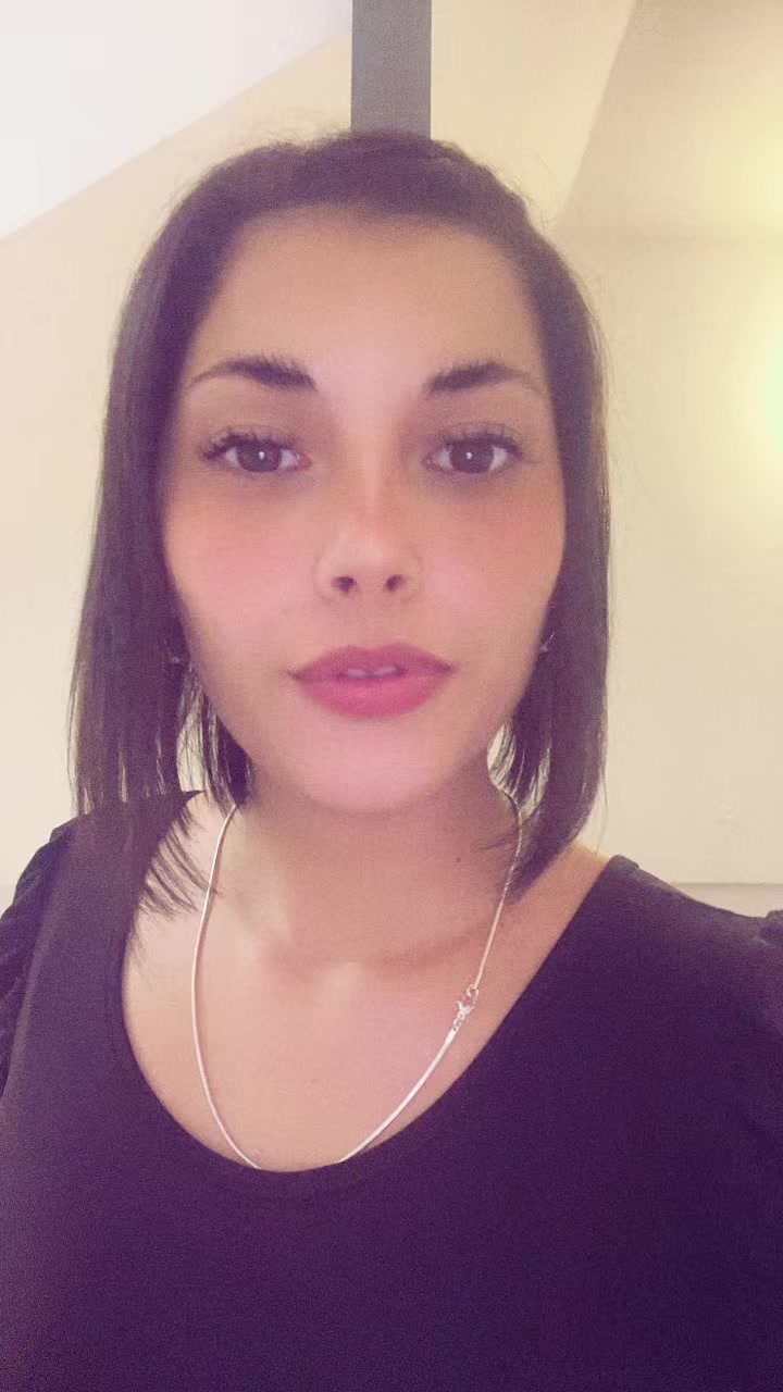 @𝓕𝓲𝓸𝓻𝓮𝓵𝓵𝓪🎀