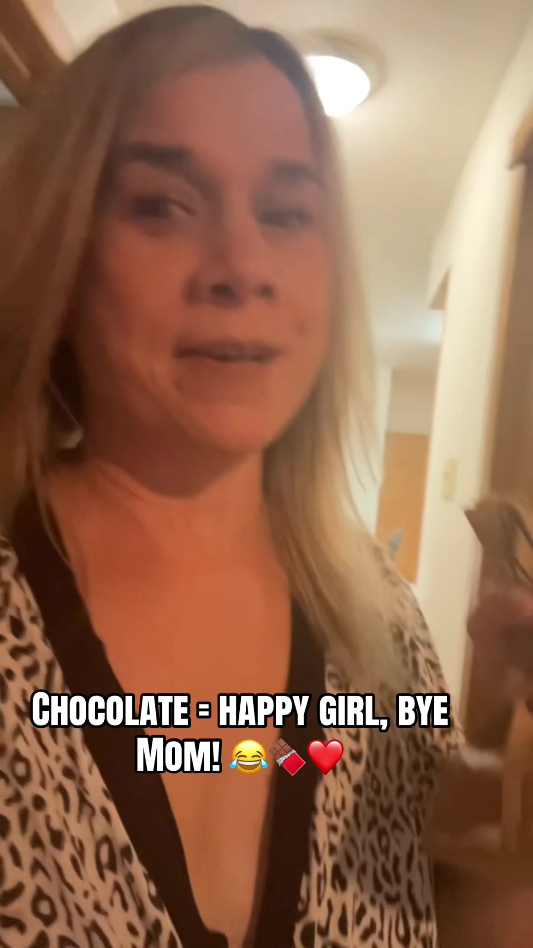 @Hotmomvibes