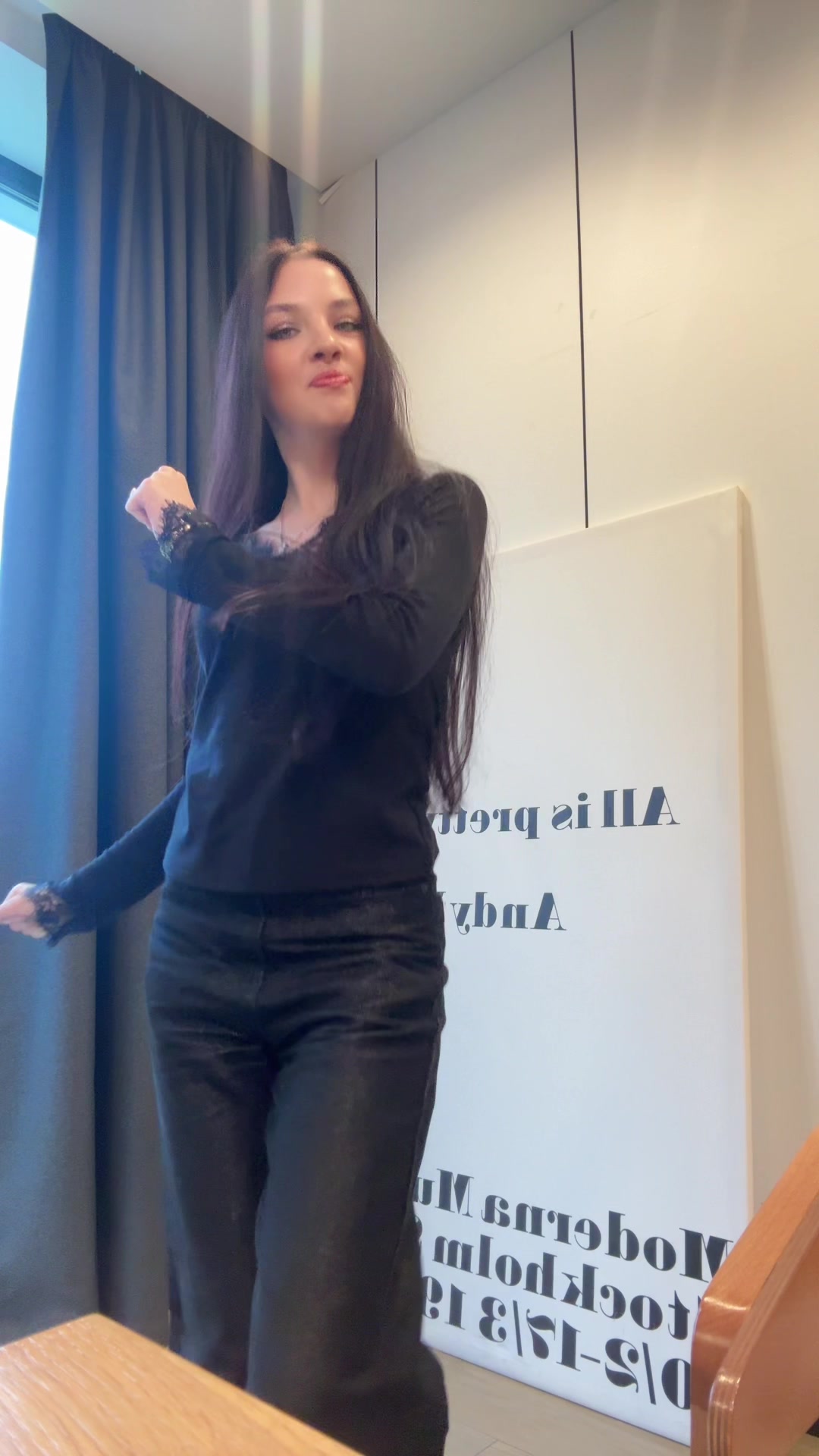 @DIVAMILLI🧿
