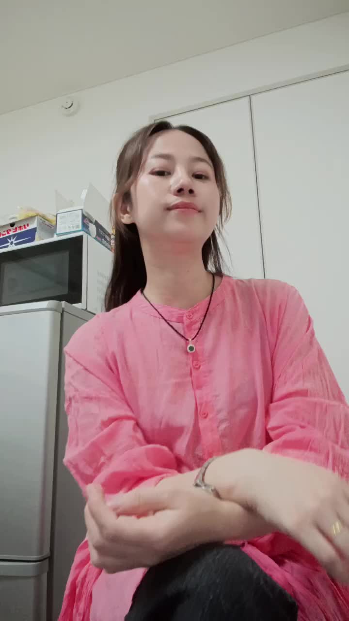@❄️Hnin Pwint Phyu❄️