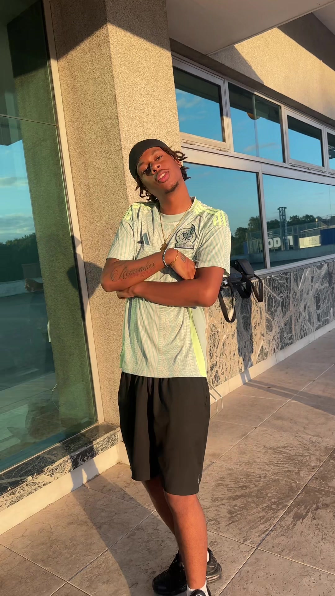 @19📟