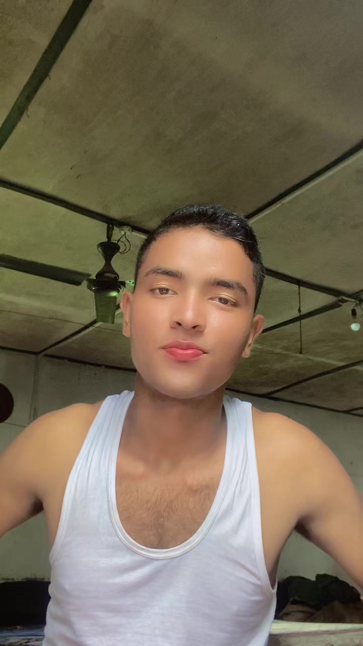 @LAHUREY BOY 🥷