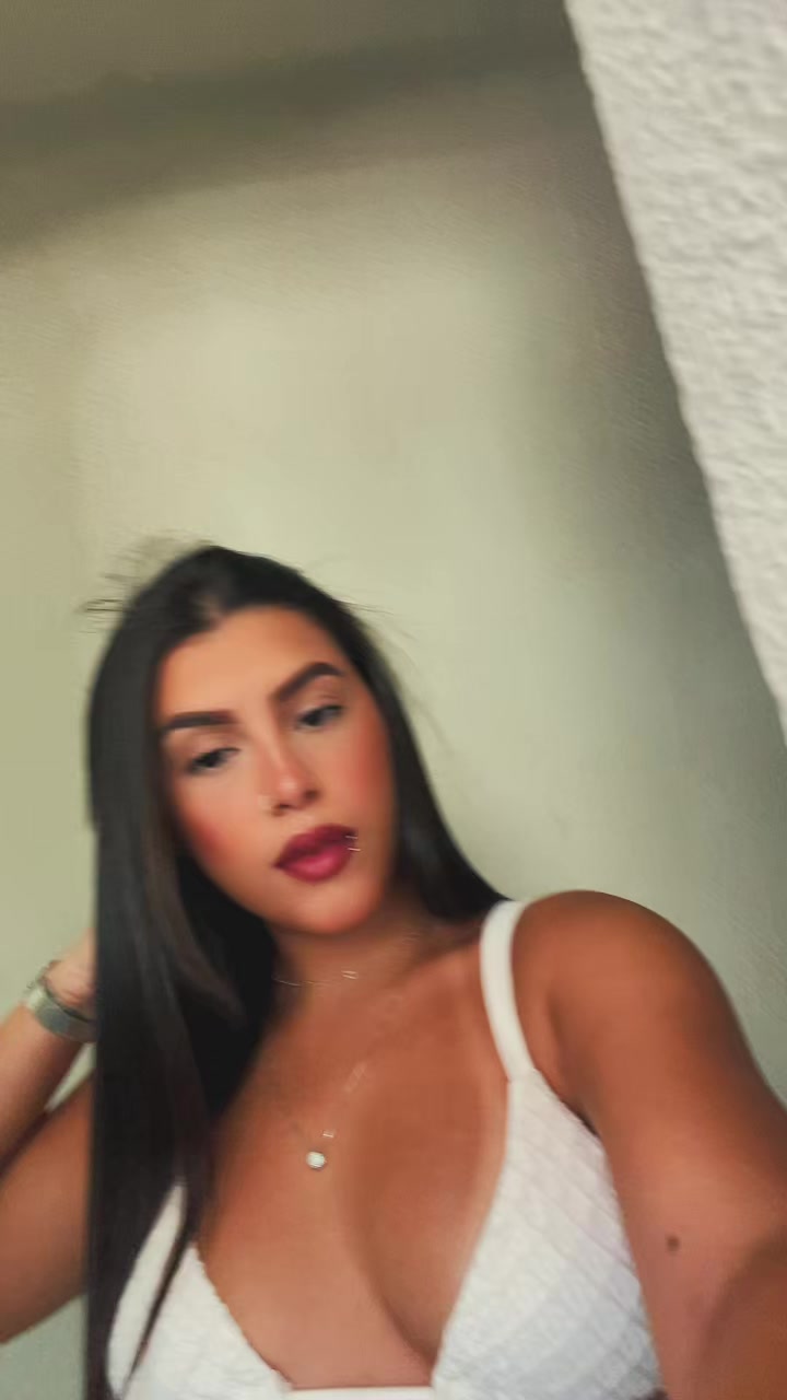 @alvesle__