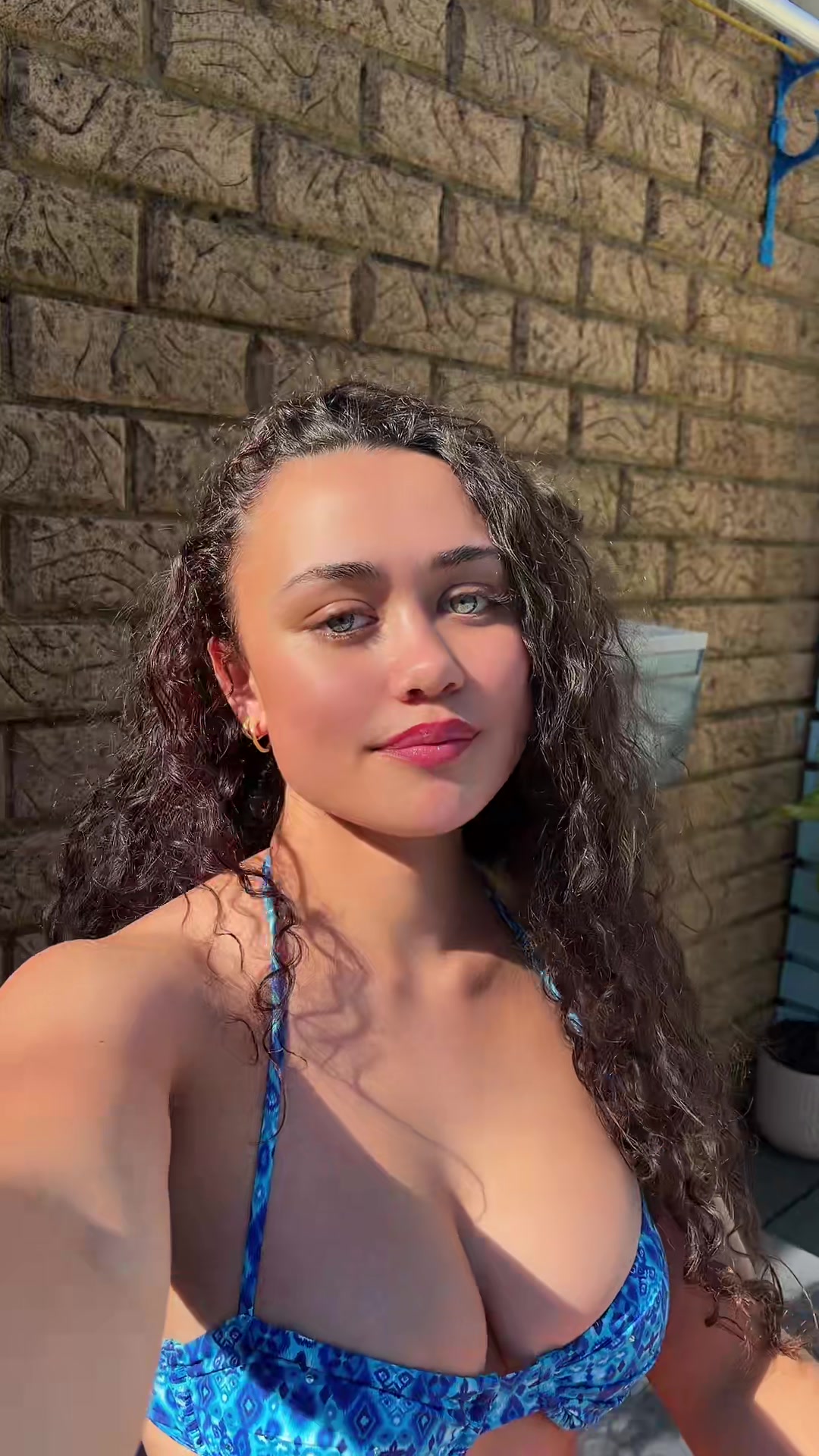@uxknwnuserj6