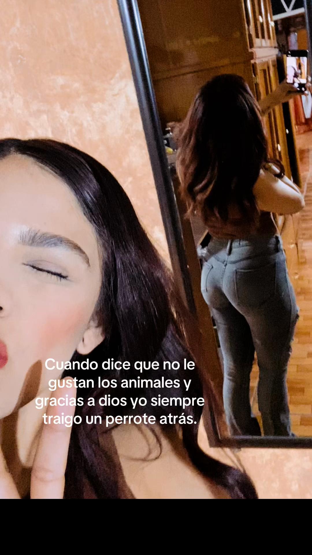 @MEL🌙