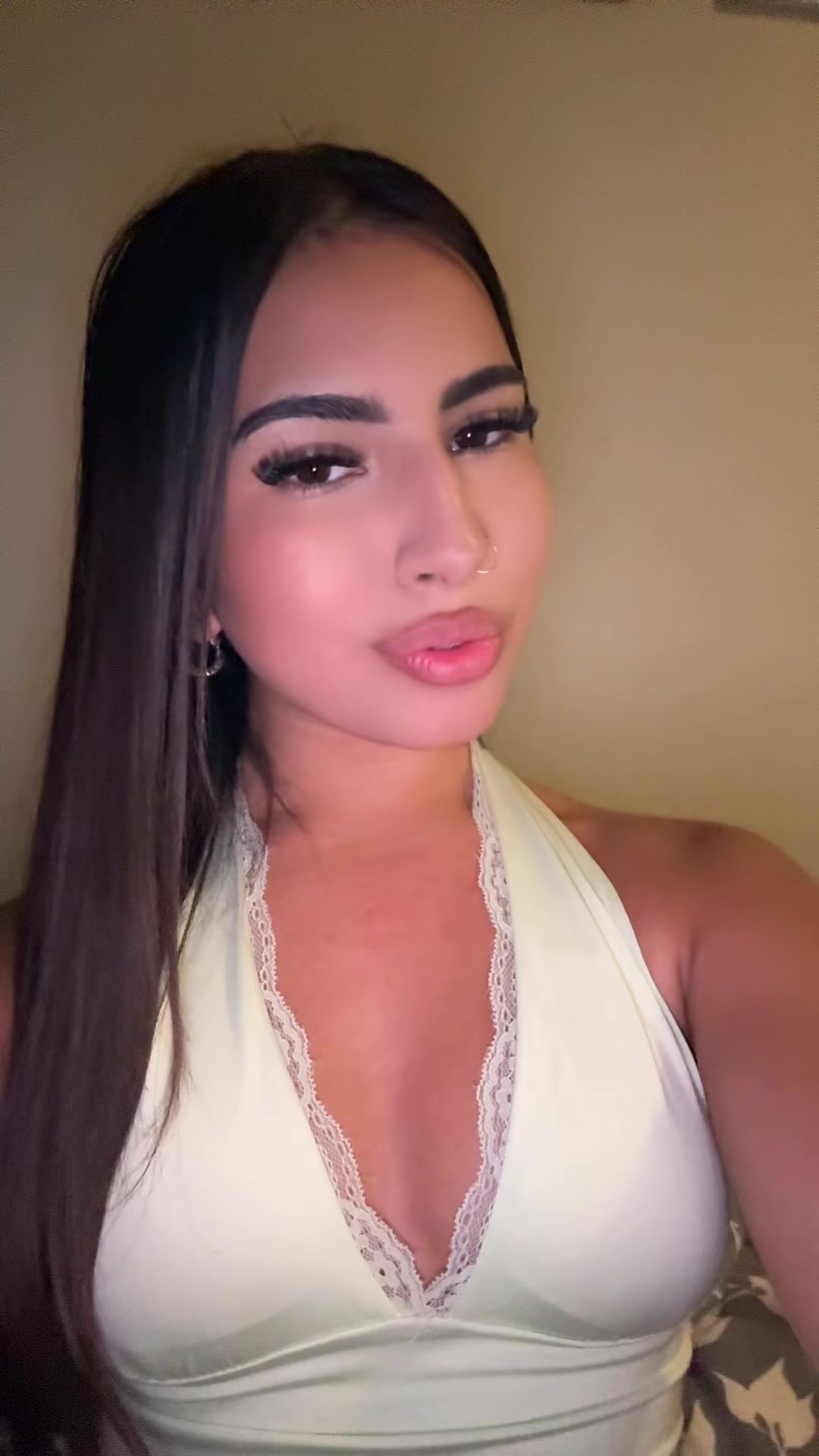 @ig:mloda.chinka