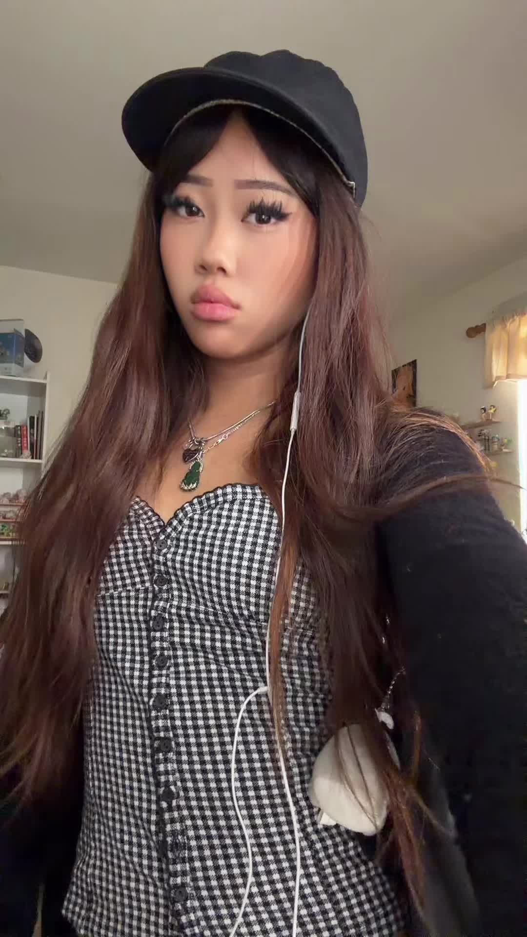 @tiffa
