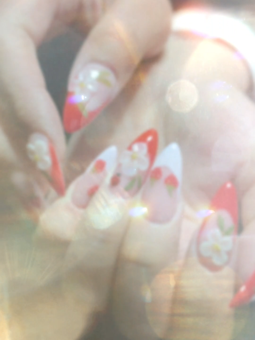 @Elizabeth_nails