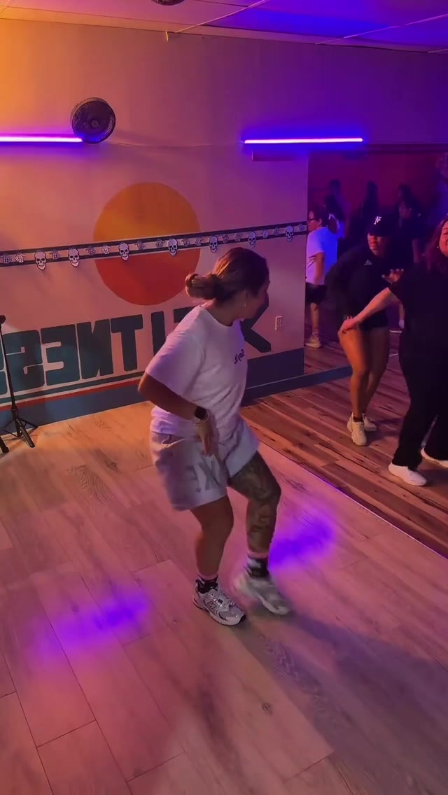 @Baila con Steph