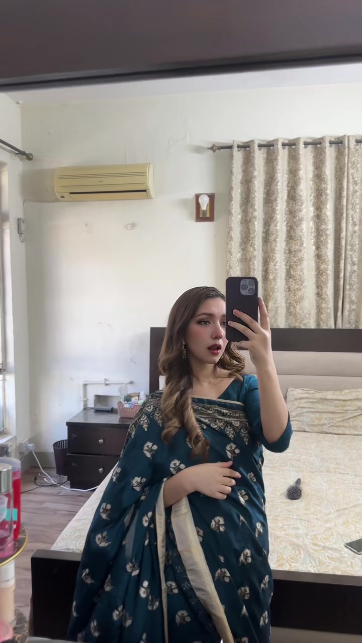 @amnah khan🦋