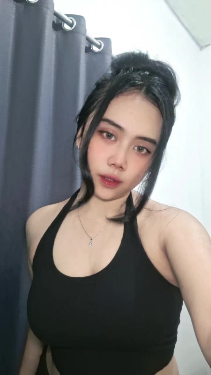 @nothingjust.syla๐