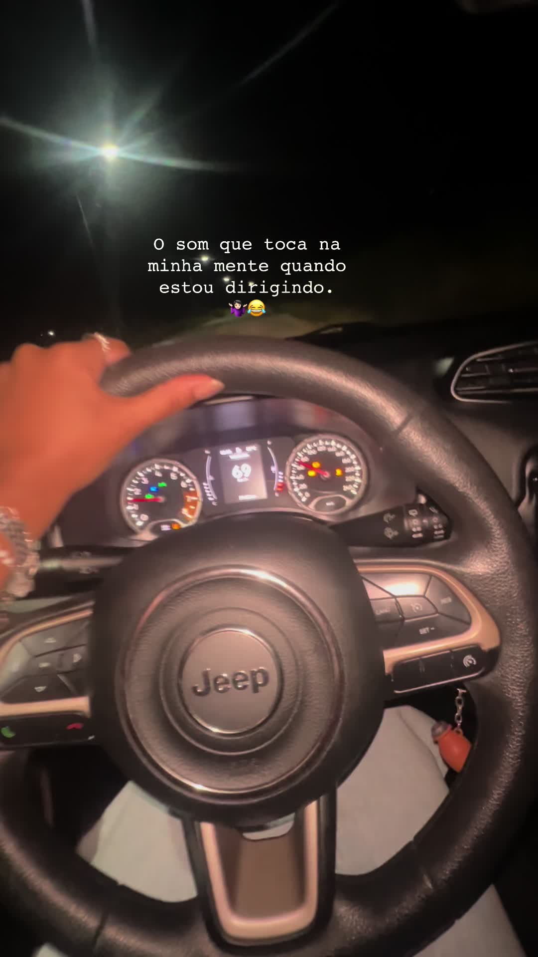 @Vitória Azeredo