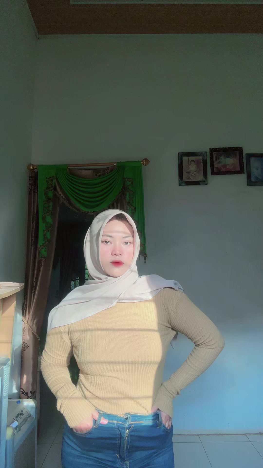 @Utami