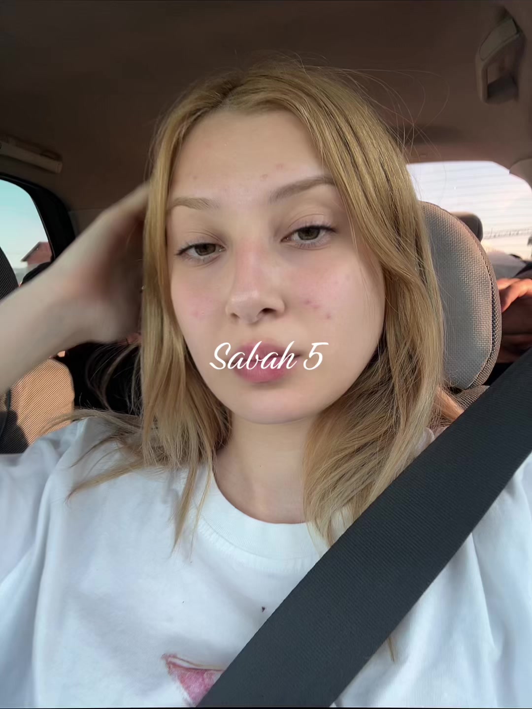 @Aisu