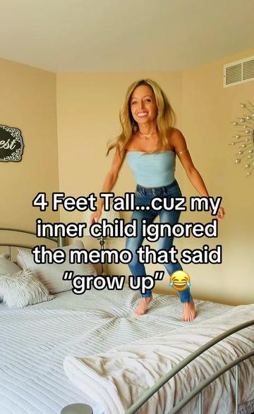 @4footblond