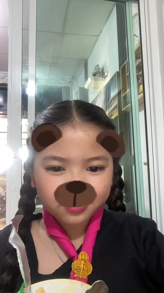 @น้องมิดซี่ขี้แตก.