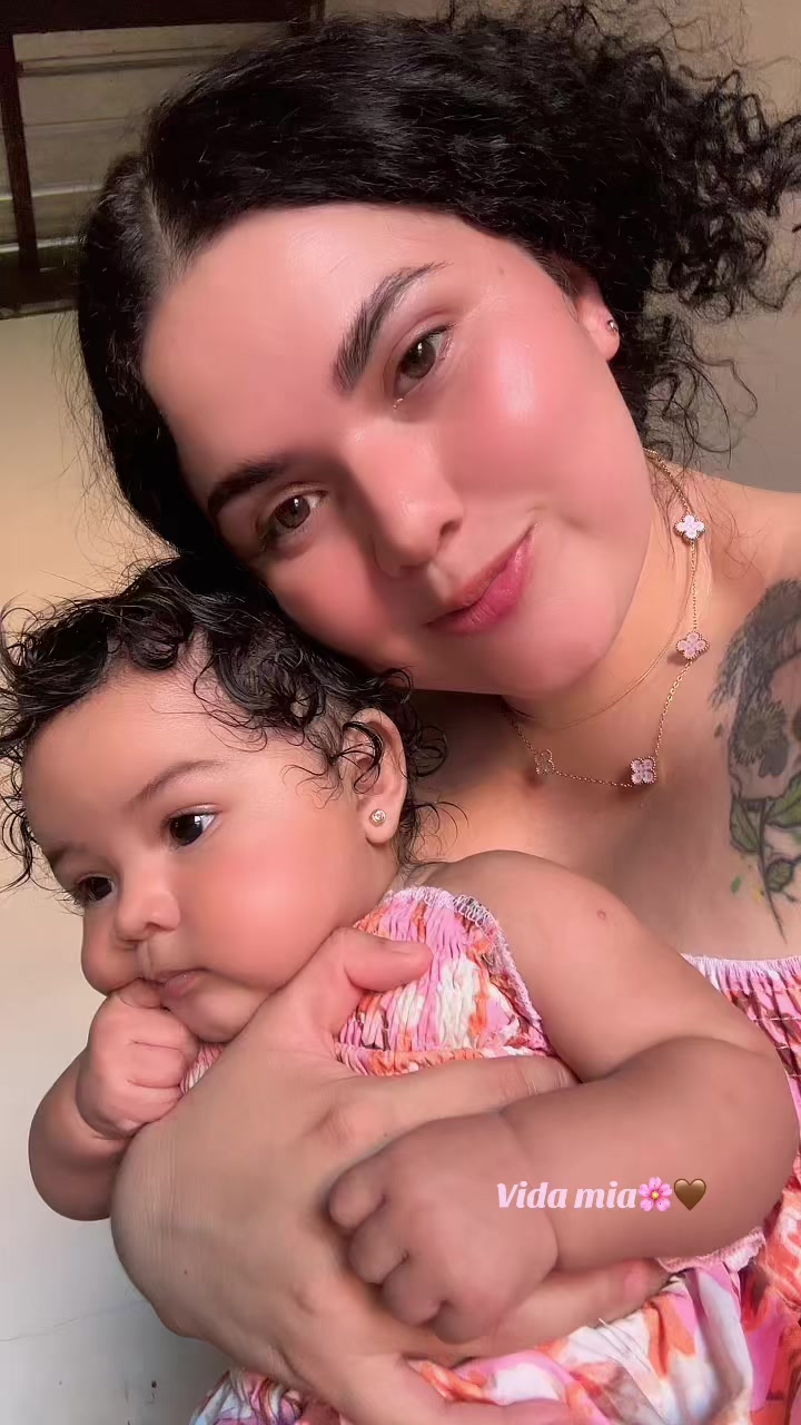 @DElY🧡🌸