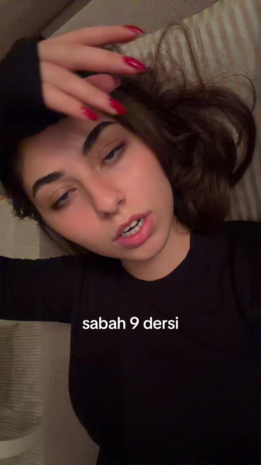 @selinozkna