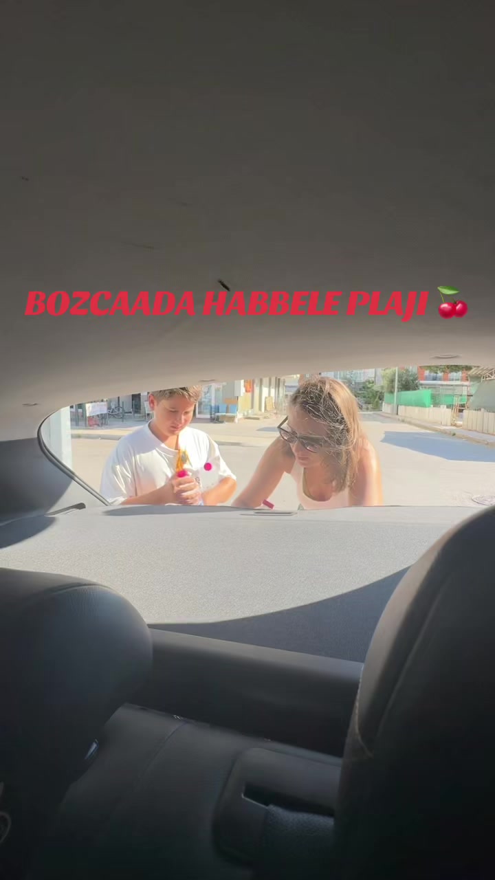 @justbeys_