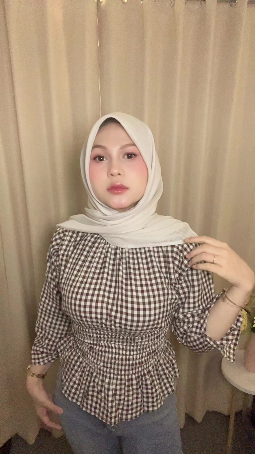 @cahyaniajaaa