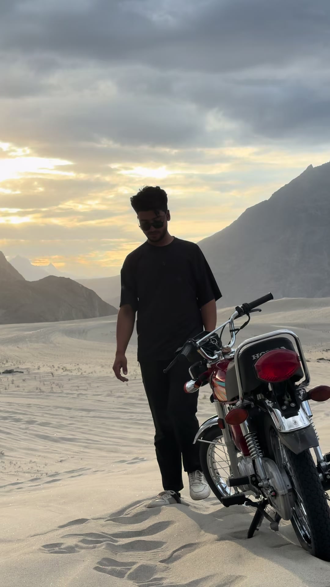 @آغا جان