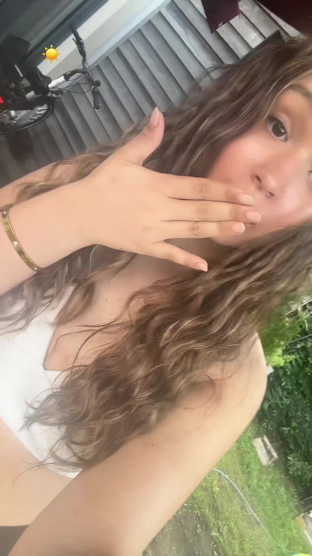 @Mia