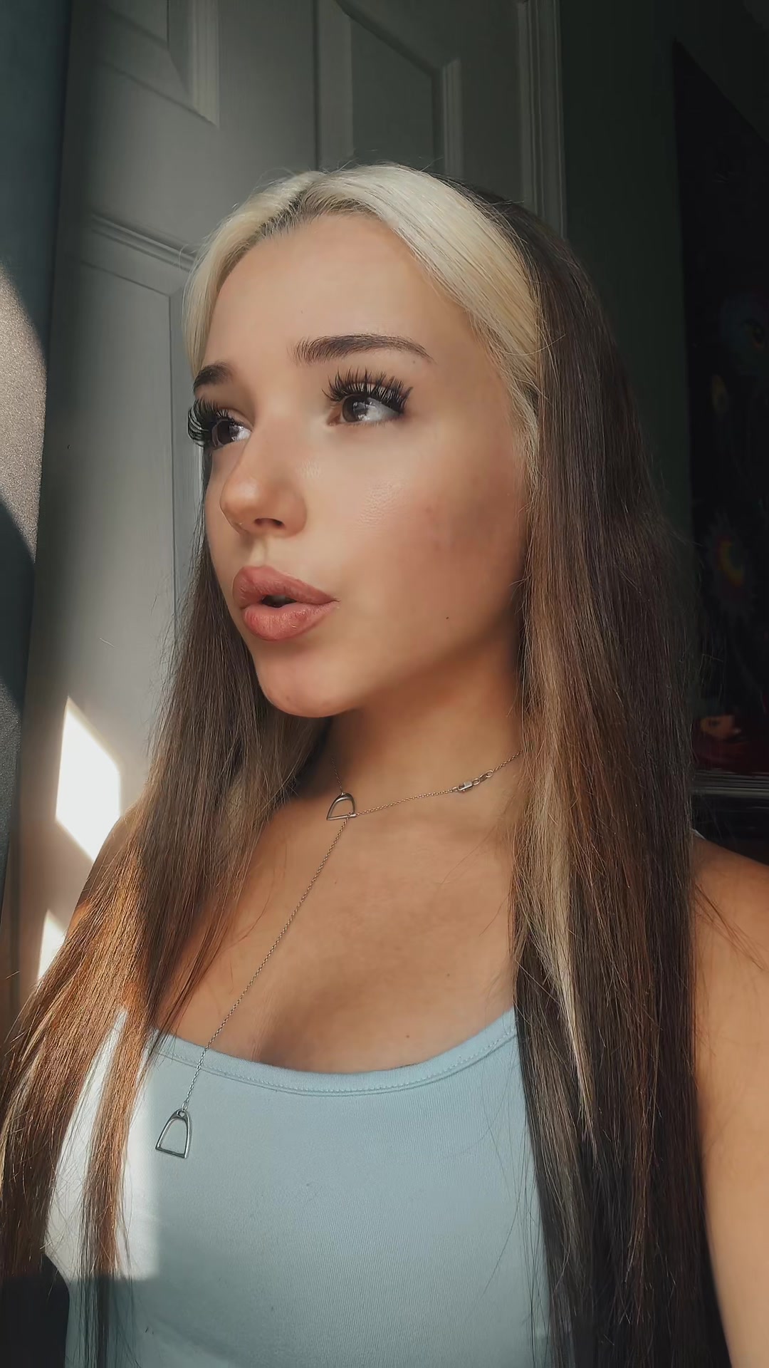 @lys