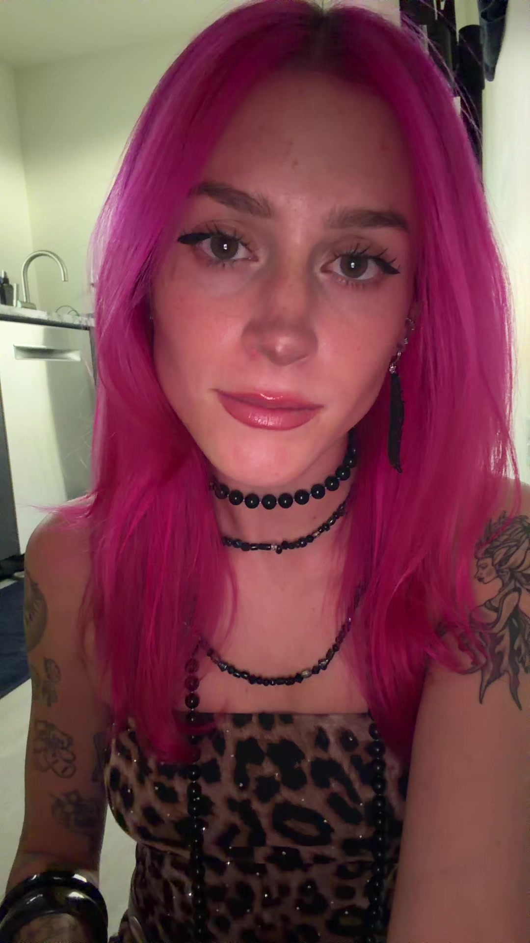 @GG