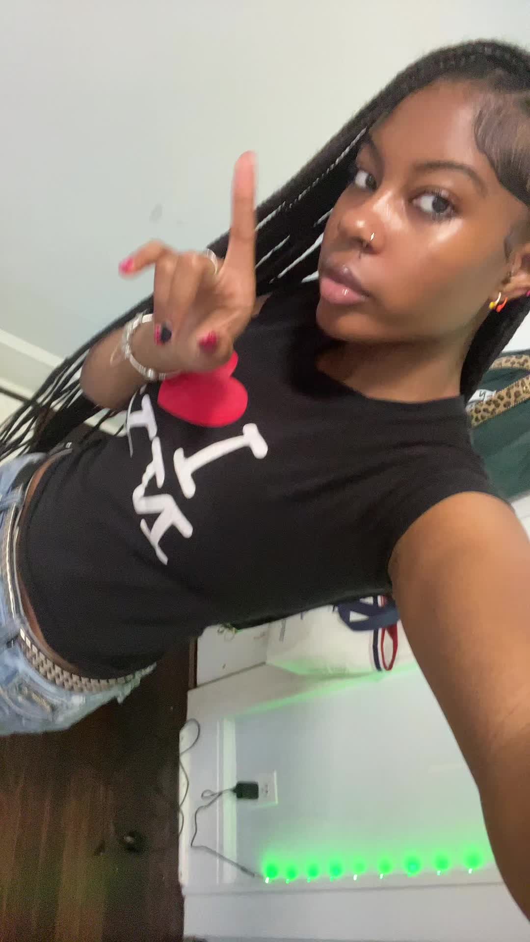 @1emonpepperwings