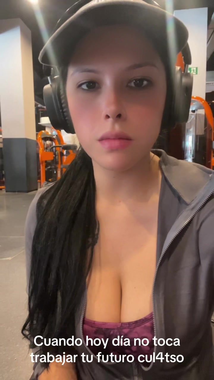 @Samantha