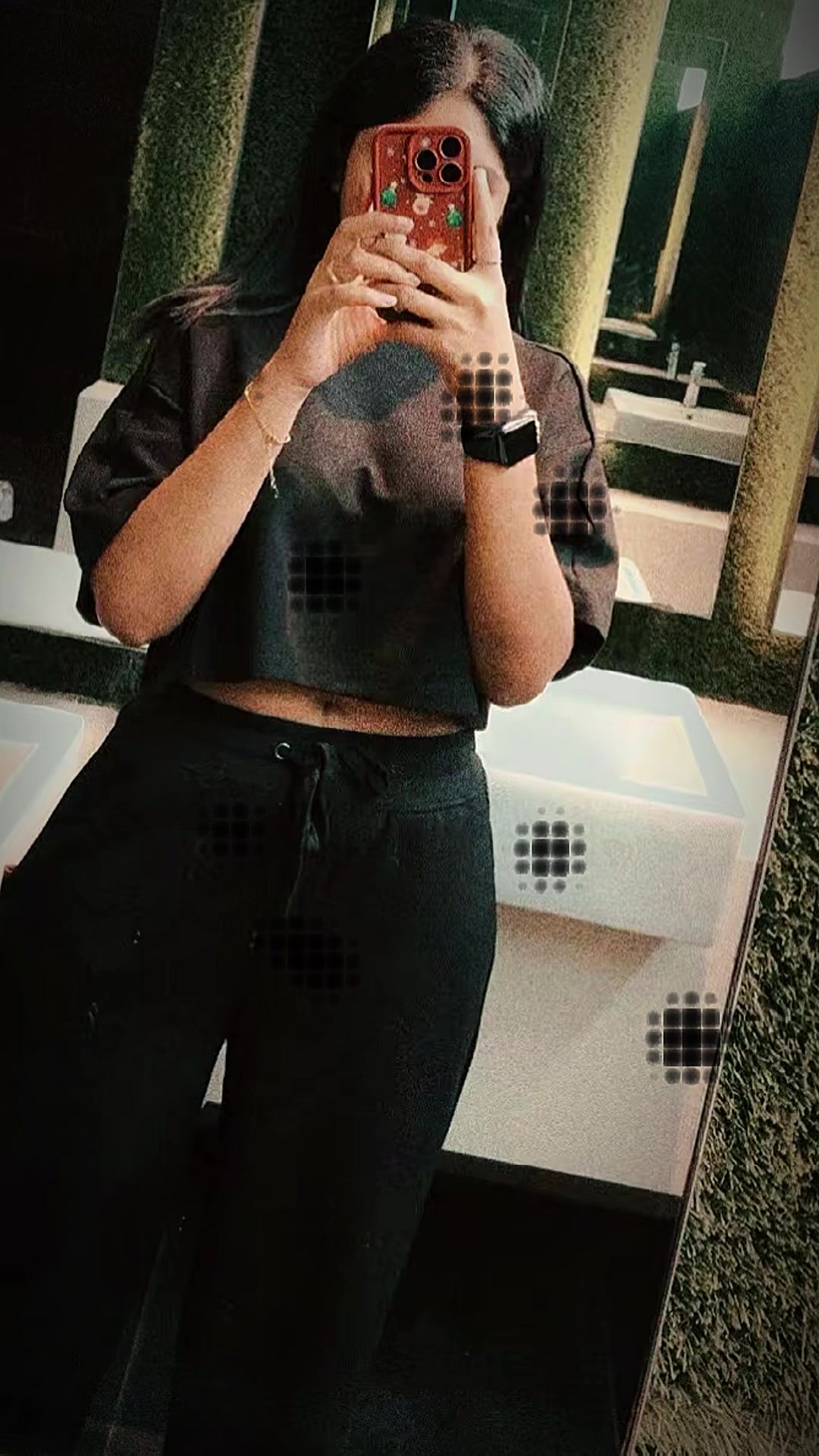 @iammonica