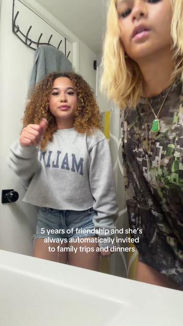 @eve 🕷️