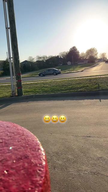 @Monse🍉🐇