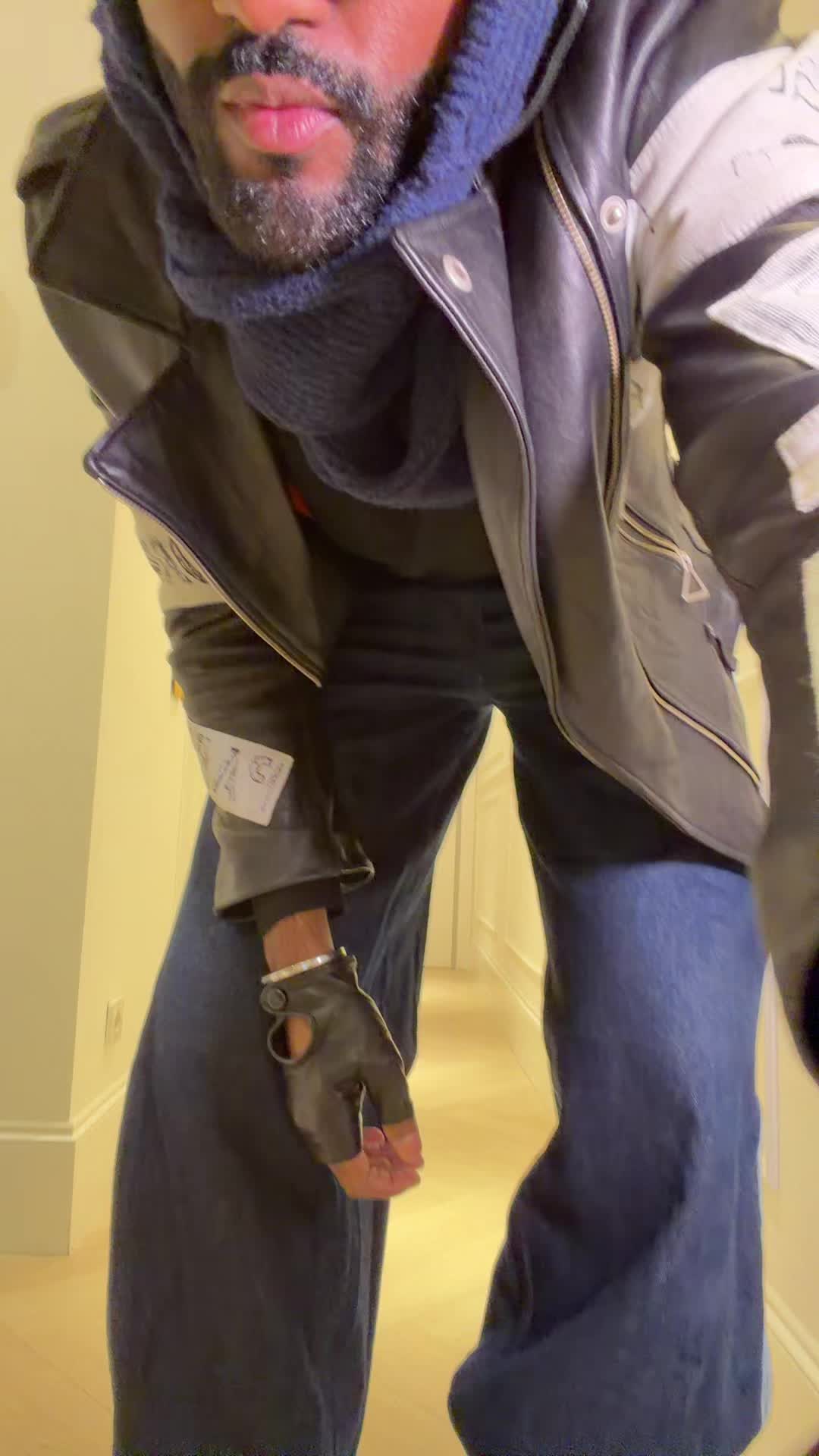 @Ro