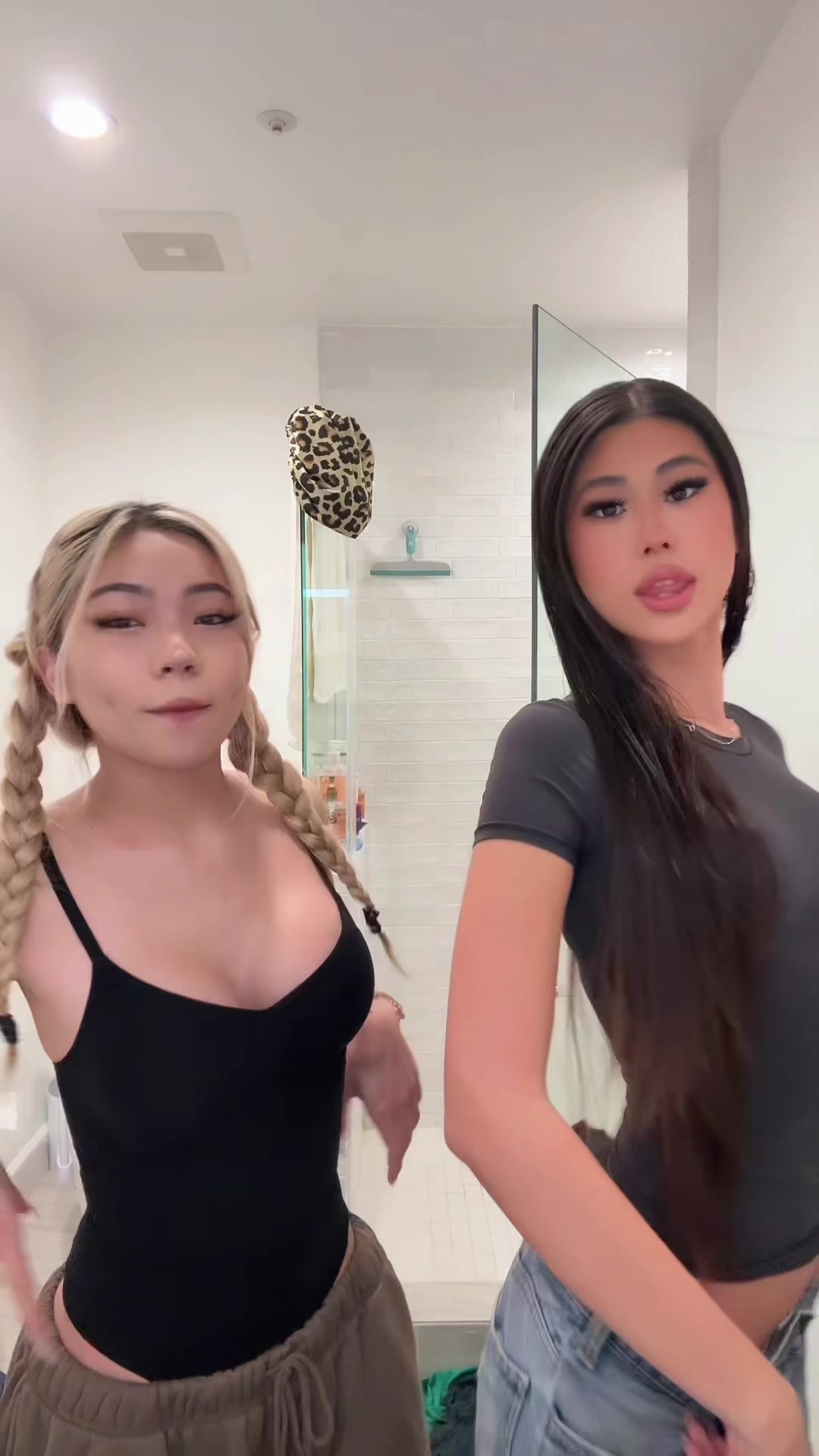 @alicia