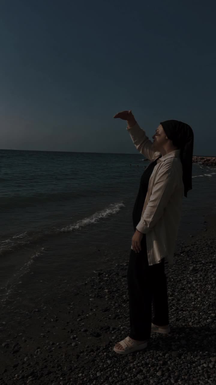 @Hataylı,,emoş