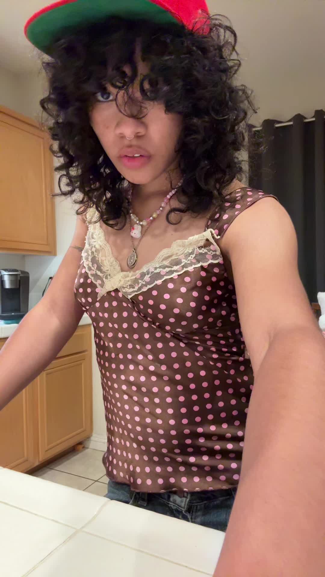 @:3