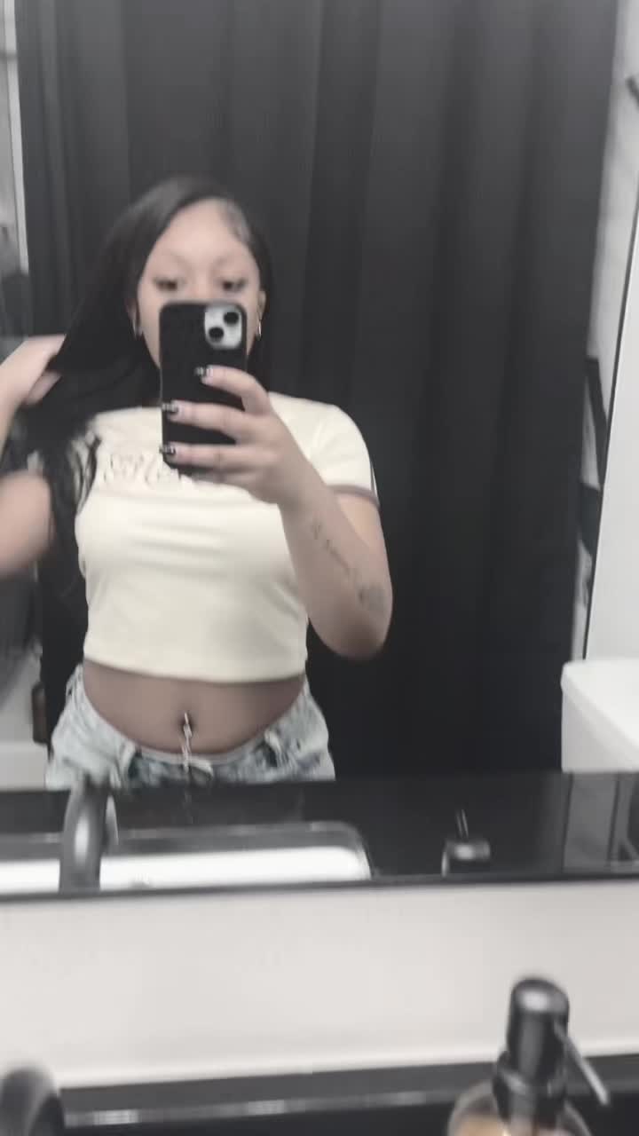 @_kemyraalexa_
